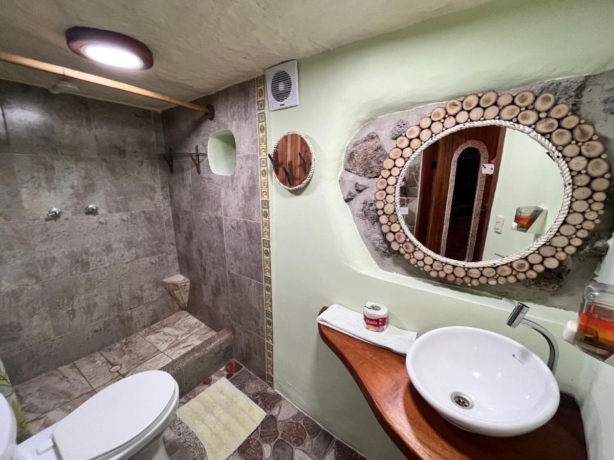 Lonesome George Ecolodge Puerto Ayora  Εξωτερικό φωτογραφία