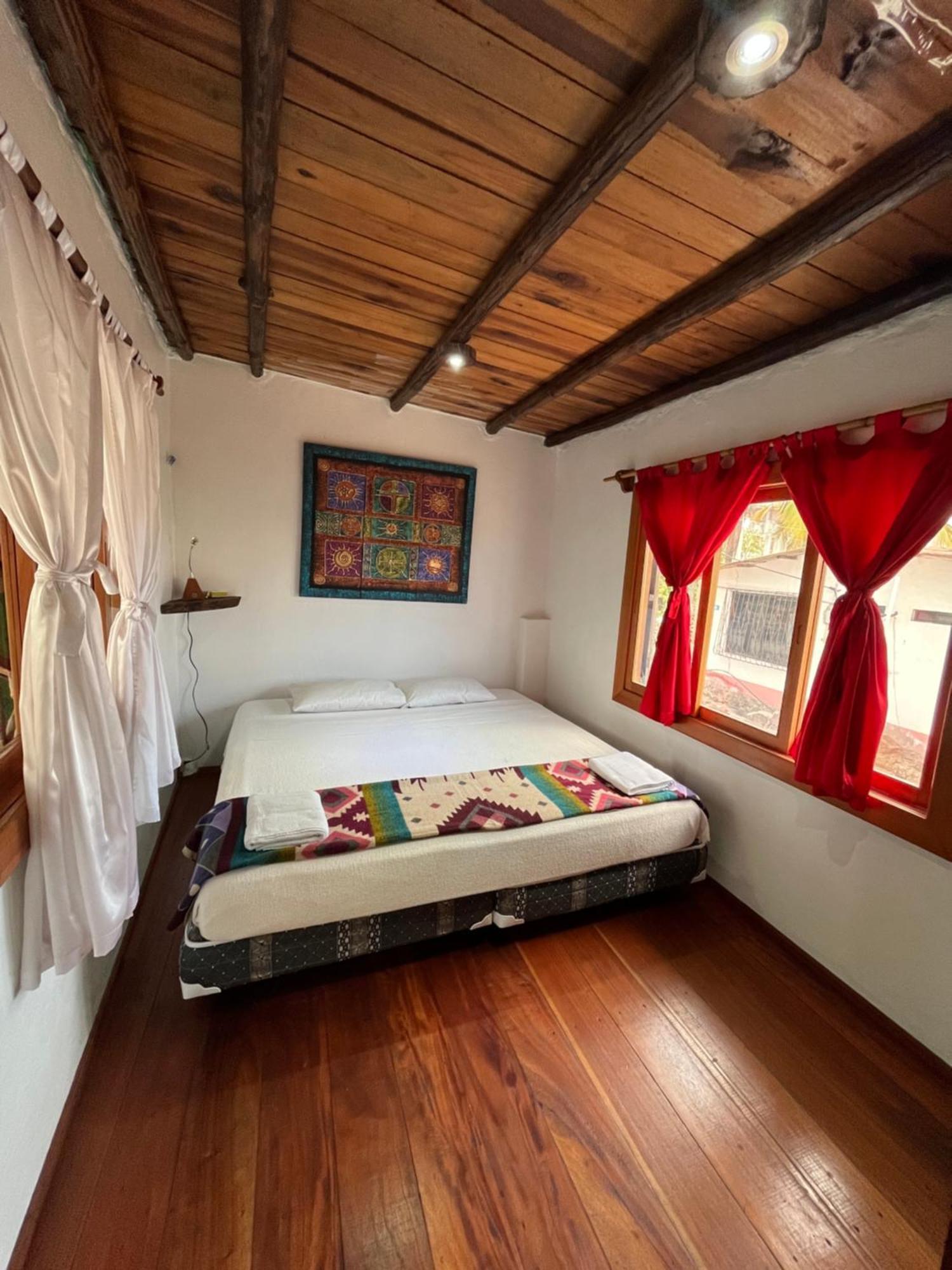 Lonesome George Ecolodge Puerto Ayora  Εξωτερικό φωτογραφία