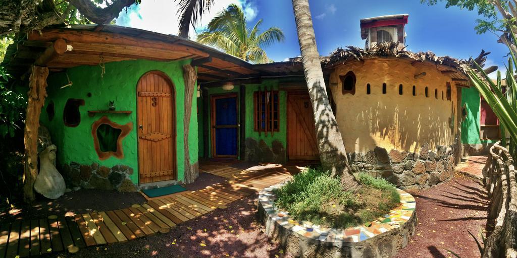 Lonesome George Ecolodge Puerto Ayora  Εξωτερικό φωτογραφία