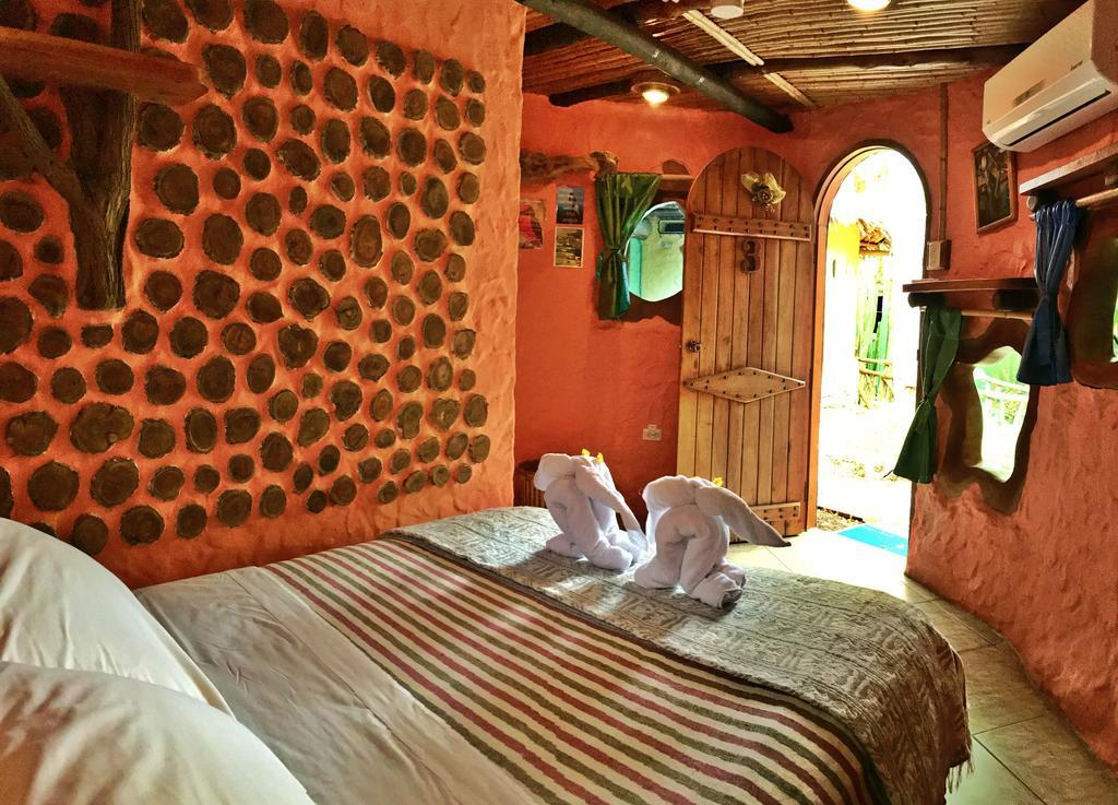 Lonesome George Ecolodge Puerto Ayora  Εξωτερικό φωτογραφία