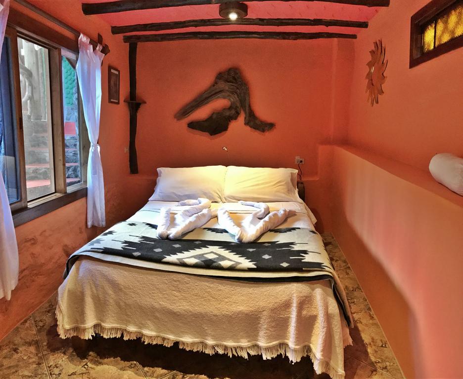 Lonesome George Ecolodge Puerto Ayora  Εξωτερικό φωτογραφία