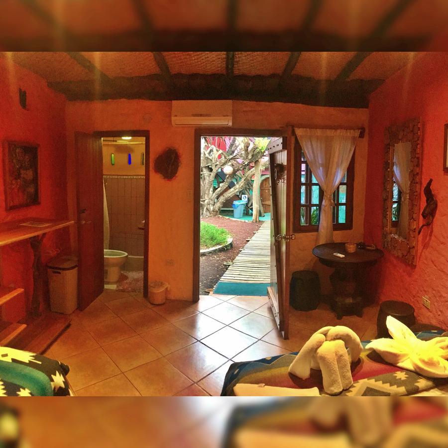 Lonesome George Ecolodge Puerto Ayora  Εξωτερικό φωτογραφία
